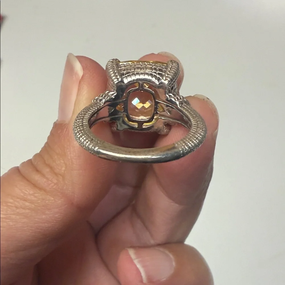 Judith Ripka Silver Ring with Yellow Gemstone - Picture 5 of 5